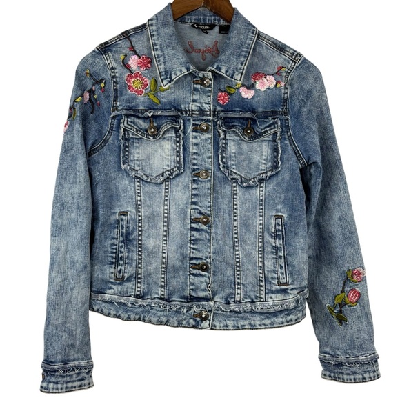 Desigual Jackets & Blazers - Desigual Floral Embroidered 4 Pocket Distressed Fade Washed Jean Jacket EU 38
